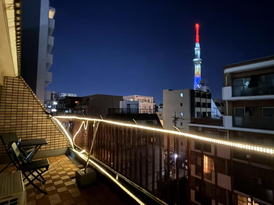 Night, View (from property/room), Balcony/Terrace
