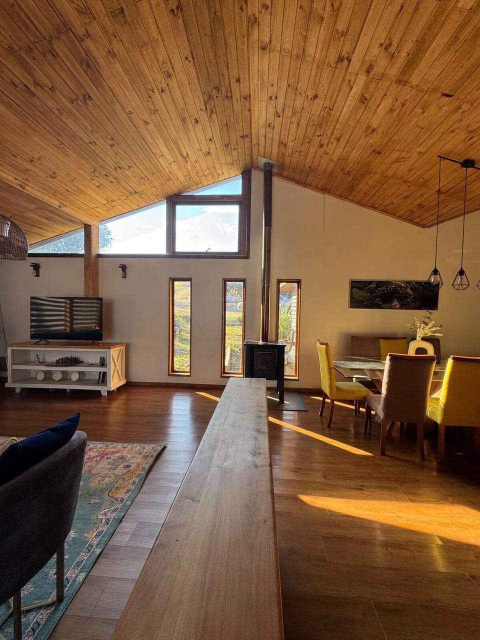 Casa Ankatu, exclusiva casa a orilla de río con tinaja y piscina privada, ideal familias House in Bio Bio, Chile