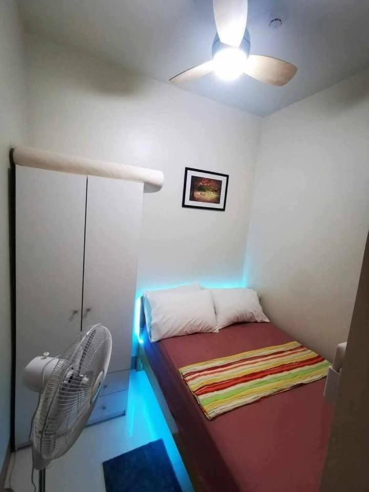Mall of Asia gateways shore 3 condotel Hotel in Pasay