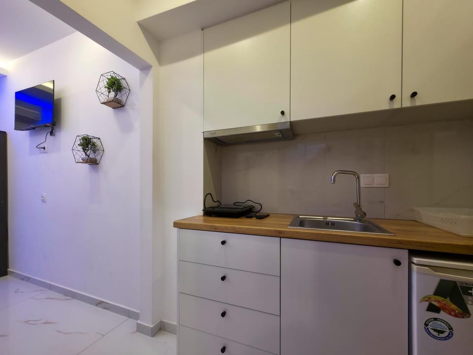 Kitchen or kitchenette, stove