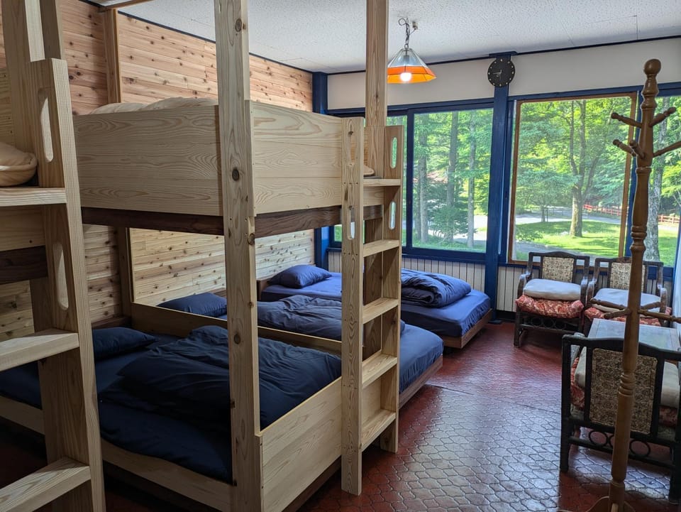 Bed, bunk bed