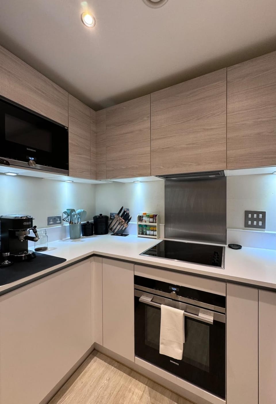Cosy & Homely Stay in Maidenhead Apartment in Maidenhead