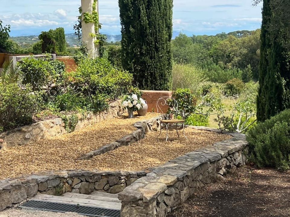 Natural landscape, Garden view