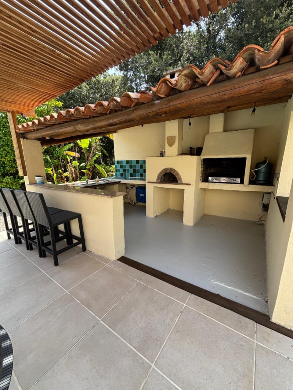 BBQ facilities, Kitchen or kitchenette
