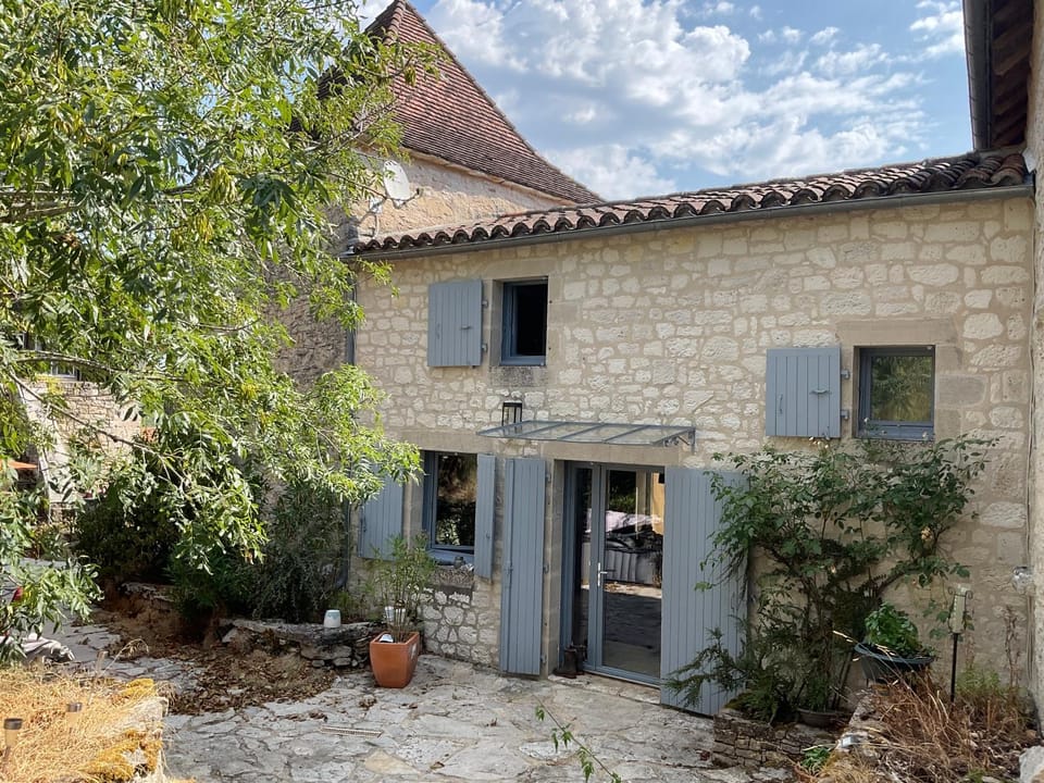 Entre Pierres et Légendes Bed and Breakfast in Occitanie