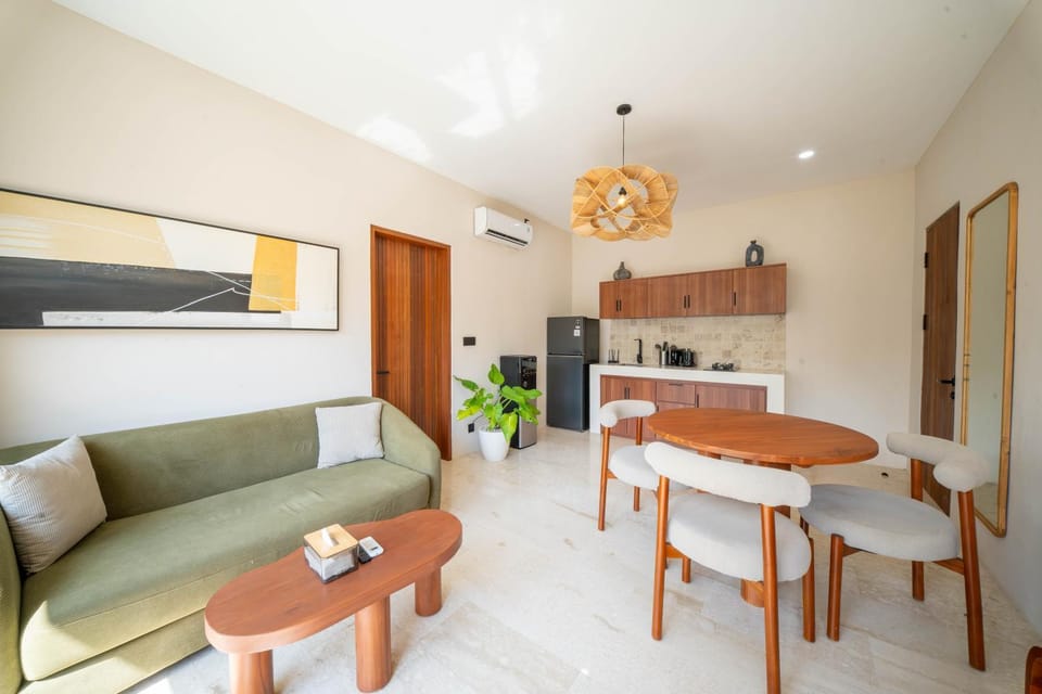 Kitchen or kitchenette, Living room, kitchen