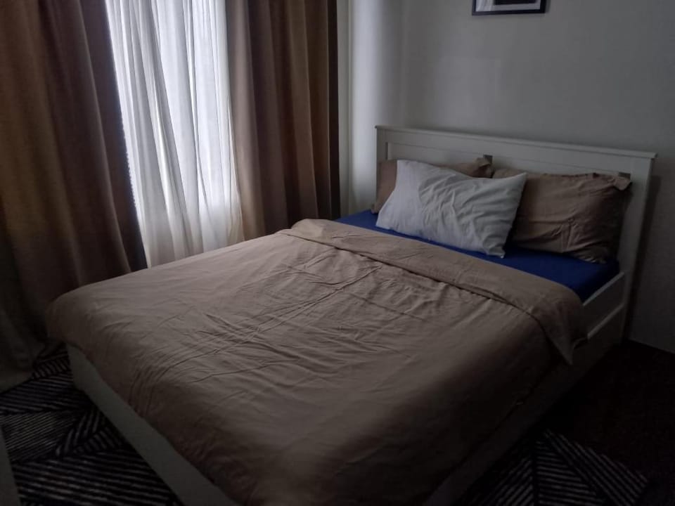 Fully-furnished 1-br unit Apartment in Makati