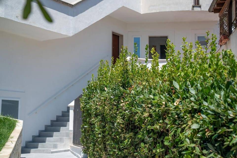 Property building, Garden