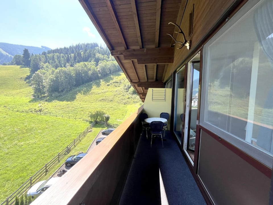 Balcony/Terrace, Balcony/Terrace
