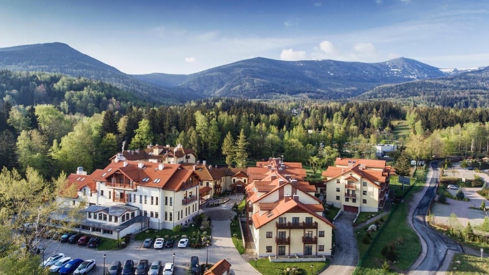 Neighbourhood, Mountain view