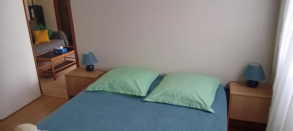 central et tranquille Apartment in La Rochelle