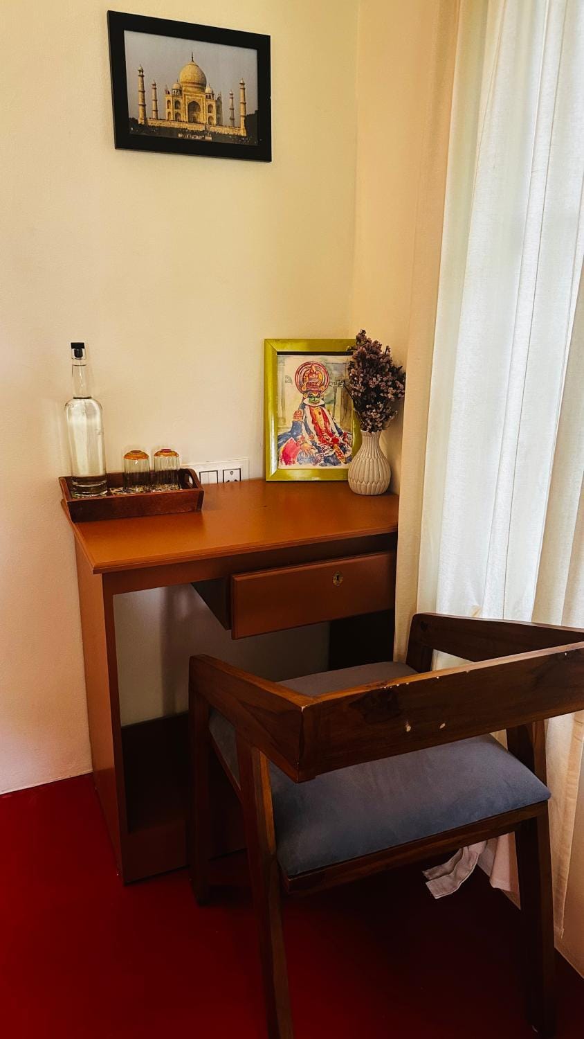 Bedroom, furniture