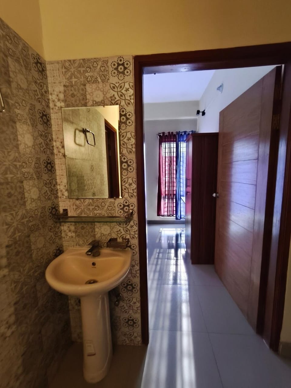 Full Furnished 2 Bed Apartment Apartment in Dhaka