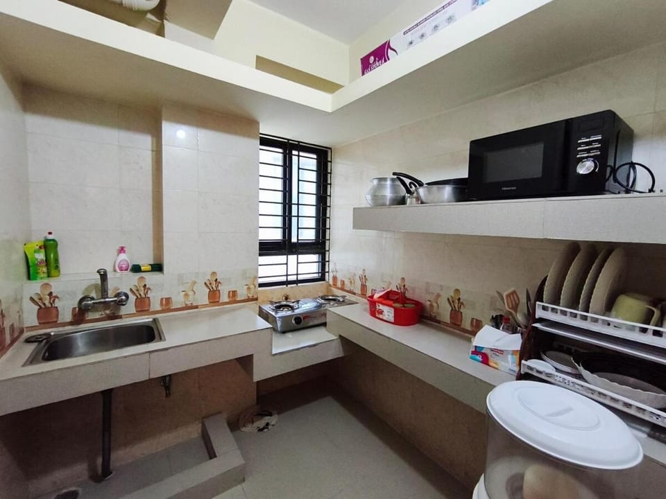 Full Furnished 2 Bed Apartment Apartment in Dhaka