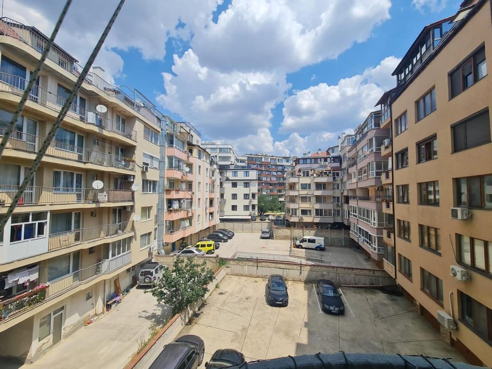 "Mir" cozy apt. Apartment in Varna