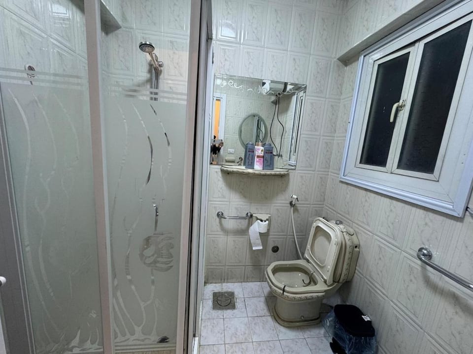 Elegant Downtown Apartment PlayStation Included Apartment in Alexandria