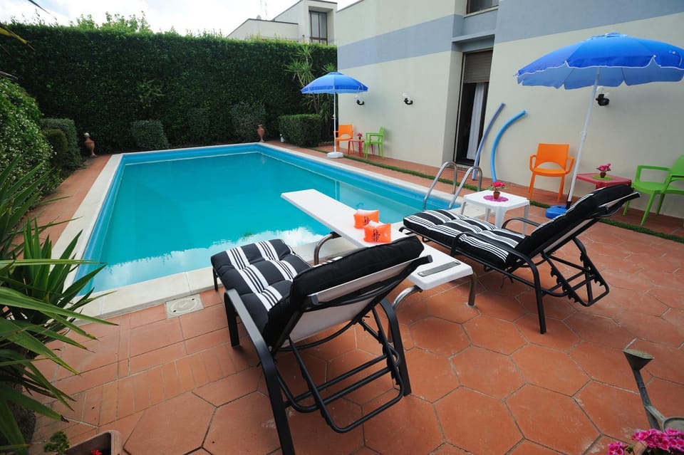 Pool view, Swimming pool, Swimming pool