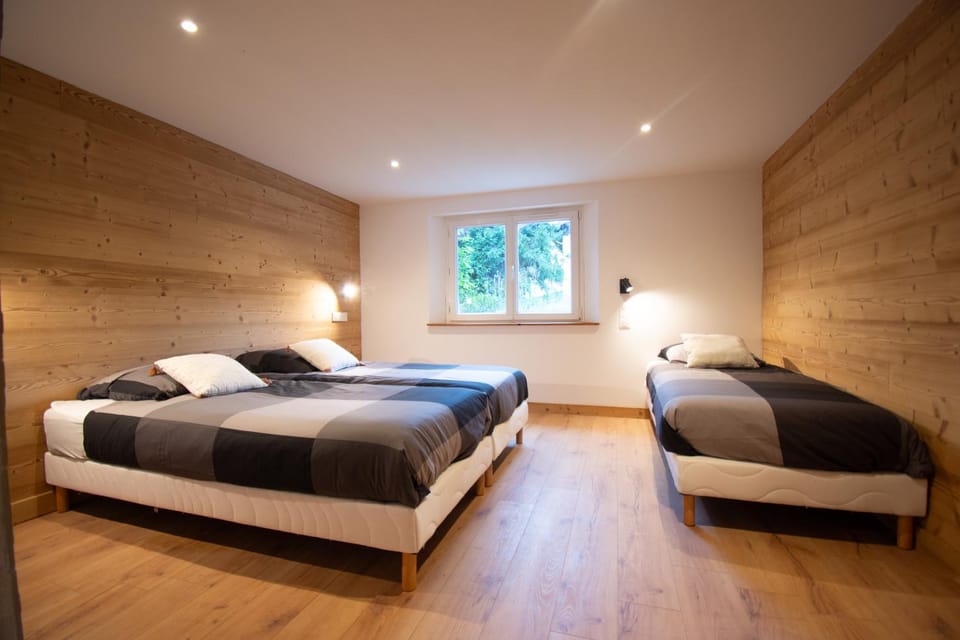 Le Paisible I 12 personnes & Vue sur l'Alpe D'Huez House in Provence-Alpes-Côte d'Azur