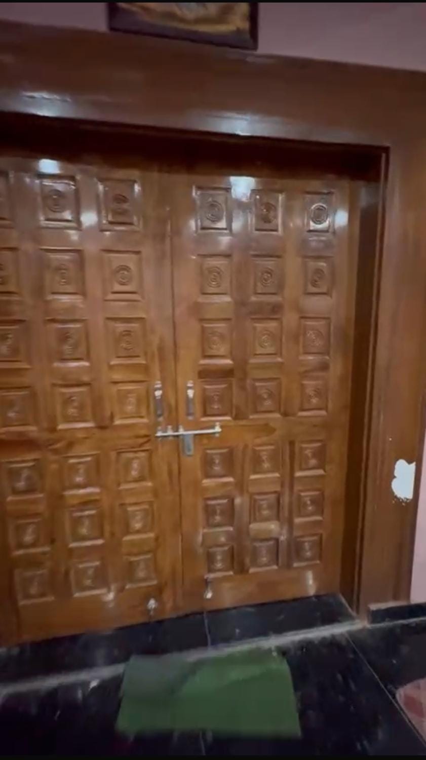 Rishi home stay Vacation rental in Uttar Pradesh
