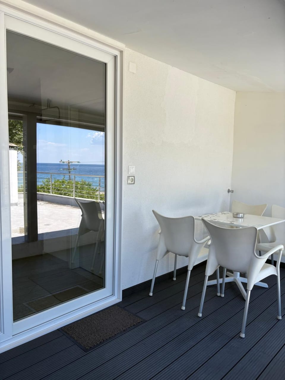 Le Blue Seaview Platamonas Apartment in Pieria, Greece