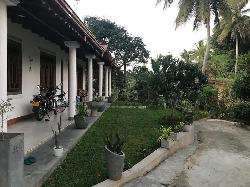 Villa WG15 Vacation rental in Central Province