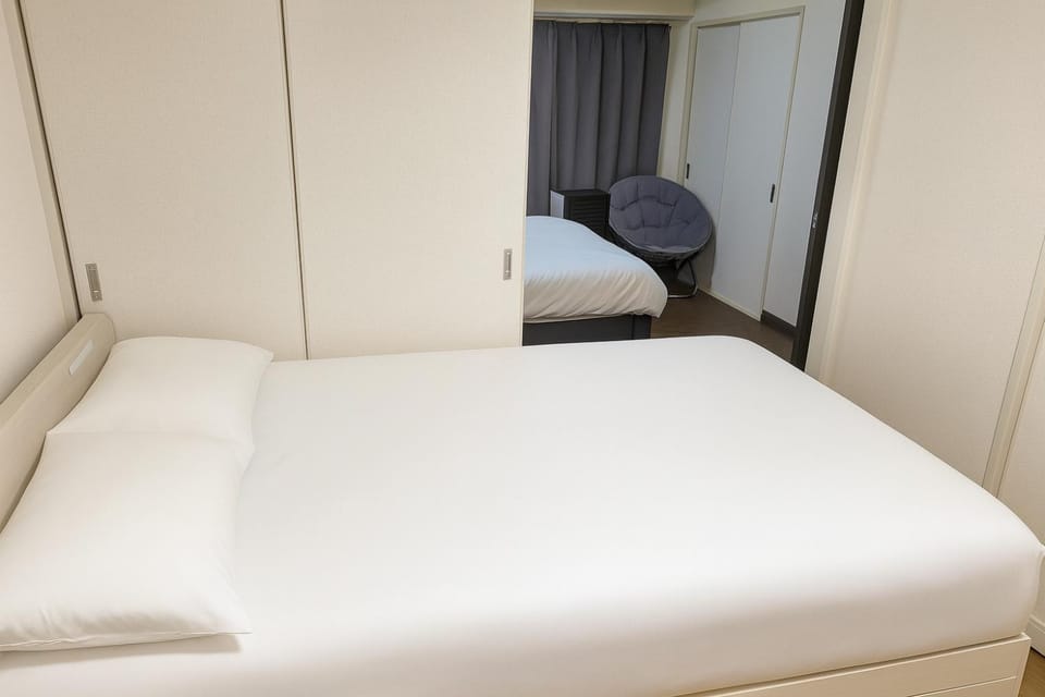 r311 Spacious Apartment near Dotonbori Namba Walk to Nipponbashi Apartment in Osaka