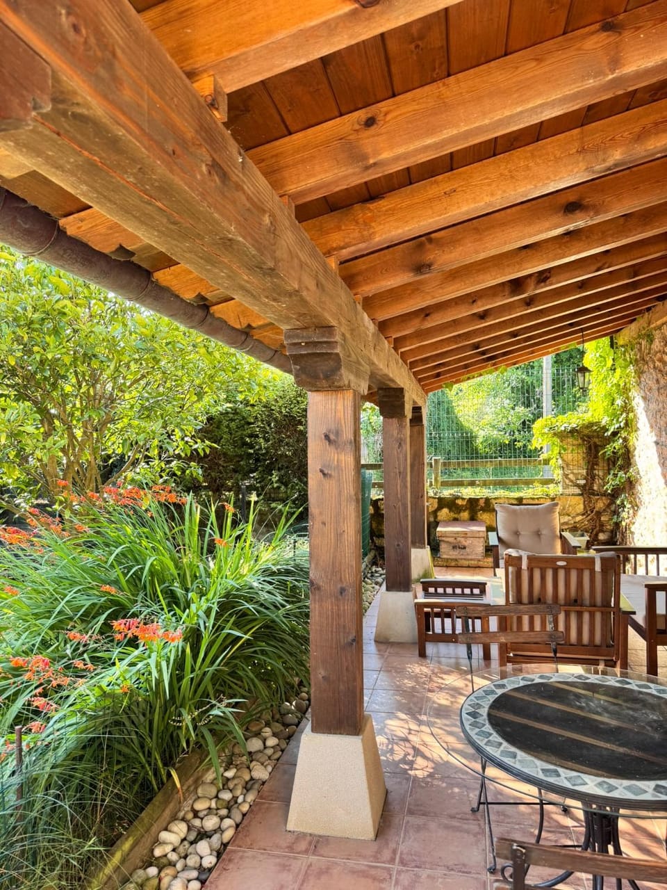 Balcony/Terrace, Garden view