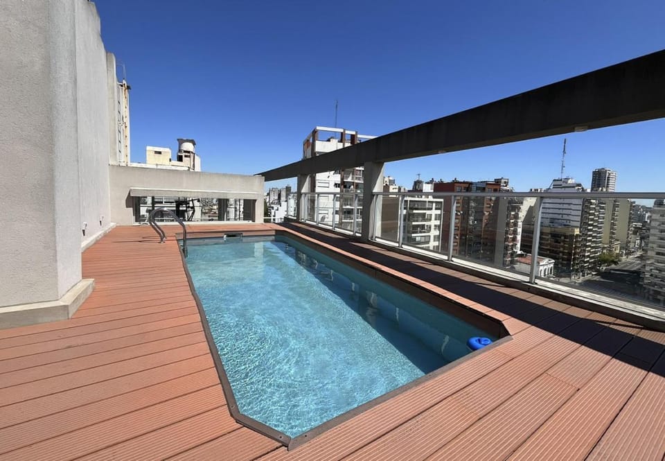 RentUp - Luminoso monoambiente con piscina y balcon zona sanatorios Apartment in Buenos Aires