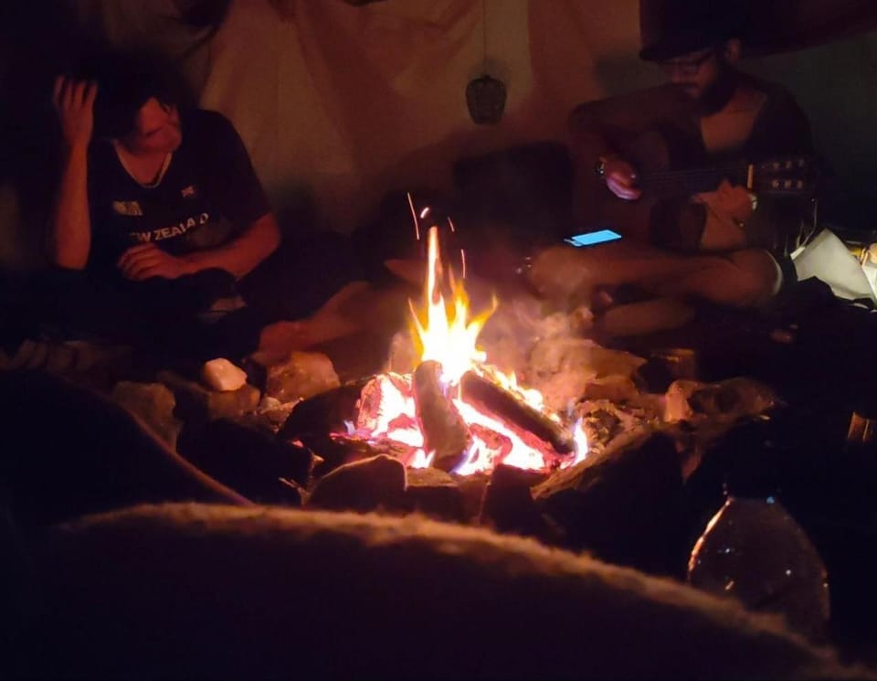 Rising Sun tipi met vuur in de natuur Luxury tent in Limburg (province)