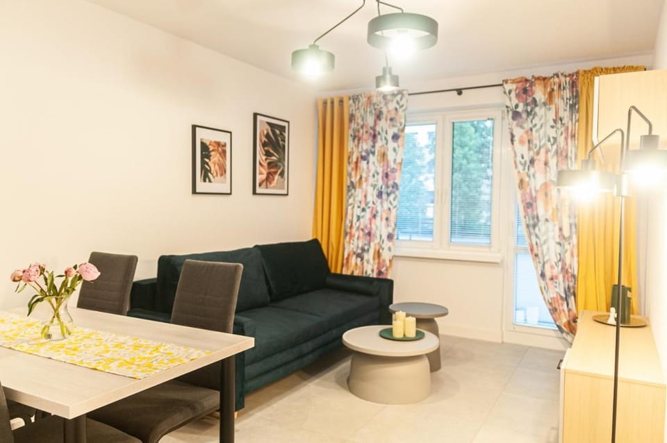 Po Sąsiedzku Apartament z Klimatem Apartment in Poland
