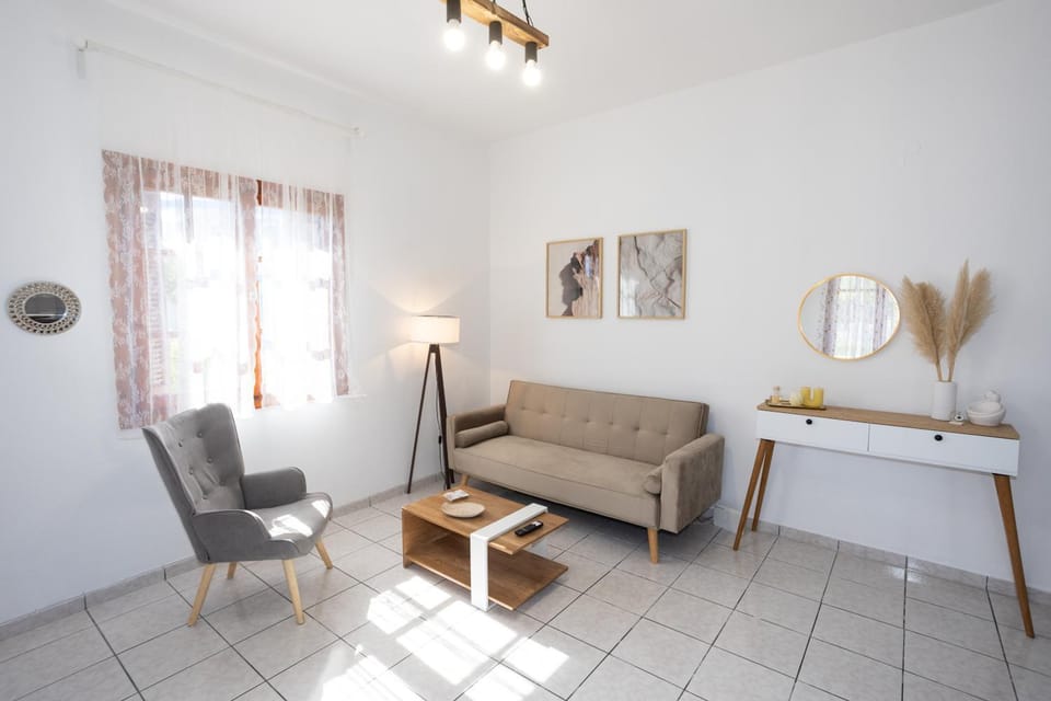 Anemoessa Apartment in Peloponnese, Western Greece and the Ionian