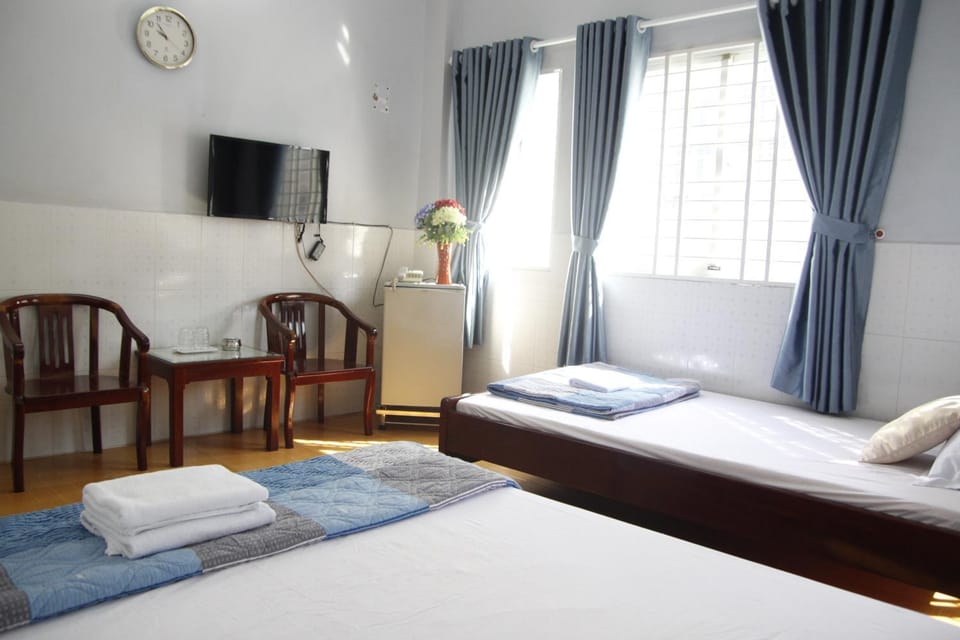 DNTN KHách Sạn Hải Thanh Ba Apartment hotel in Ho Chi Minh City