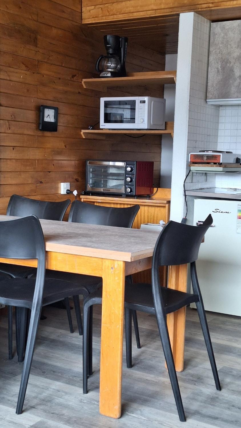 Depto 5 pax, a 50mt pistas, Edificio Esparta 508 Apartment in Mendoza Province Province