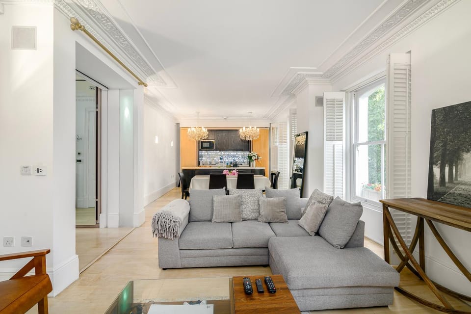6 Minutes from Notting Hill - Luxury 3Bed Apartment Apartment in City of Westminster