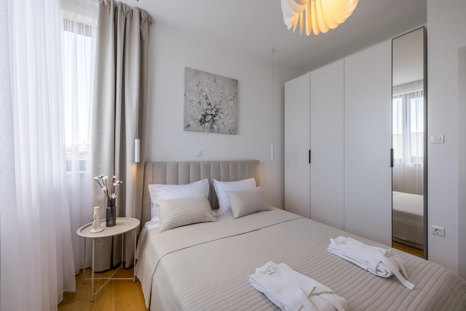 Make Memories by the Sea - Apartments Storia Apartment in Podstrana