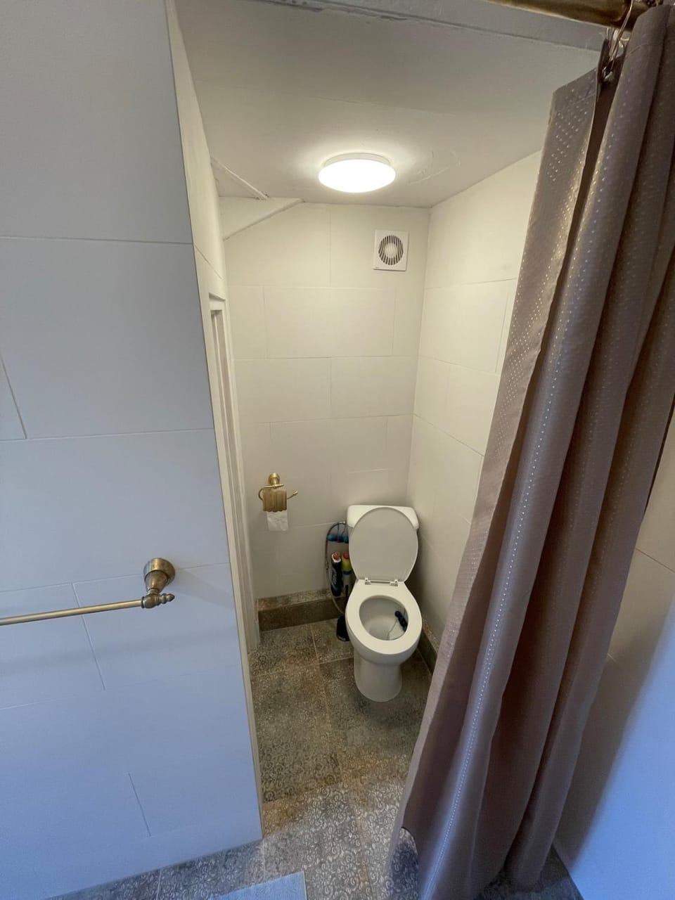 Mieszkanie niedoskonałe Apartment in Poland