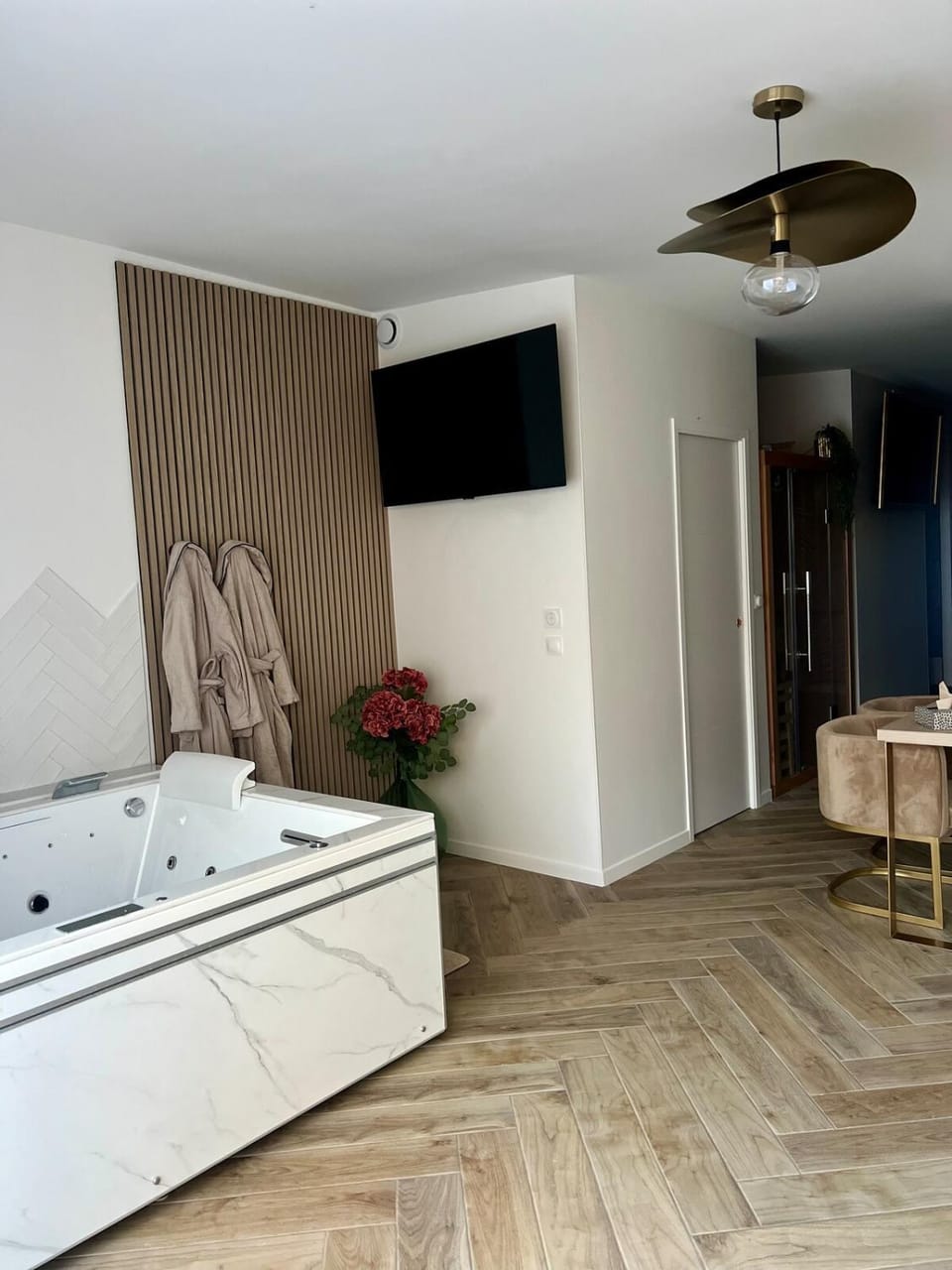 Love Room Spa Sauna 78 Apartment in Île-de-France