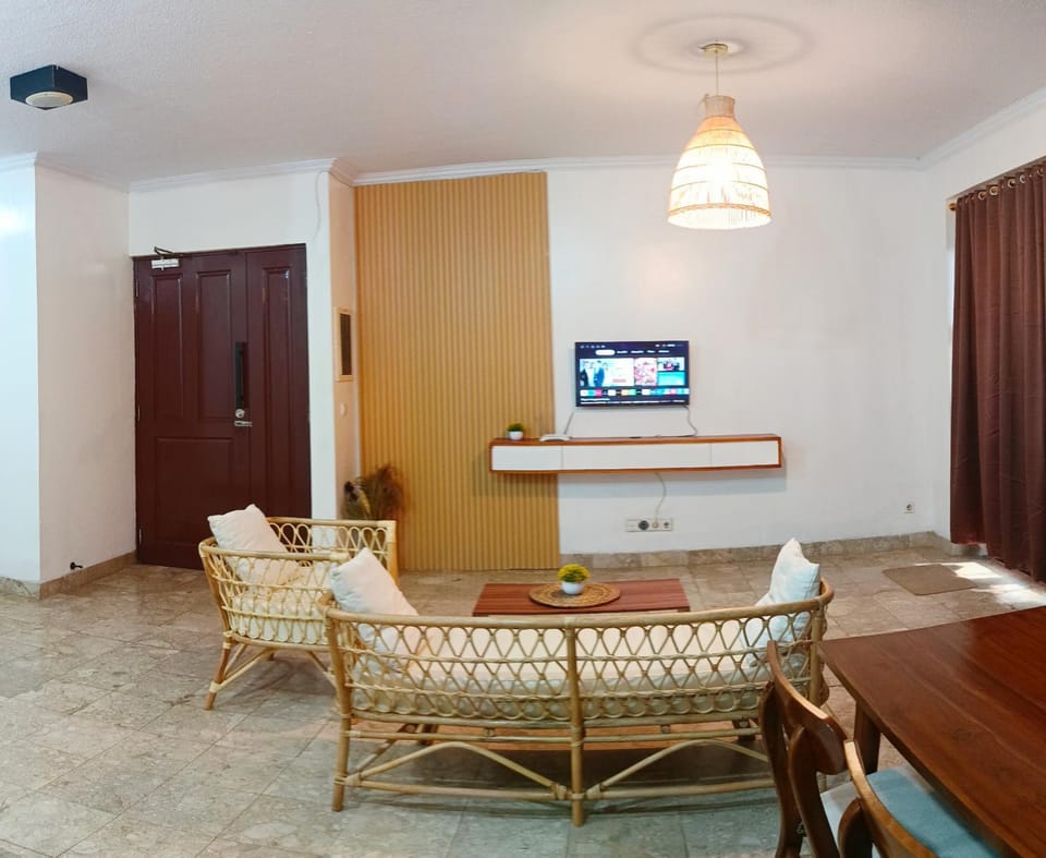 Seaside Carita Anyer Villa Apartment in Indonesia