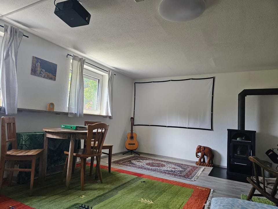 TV and multimedia, Living room