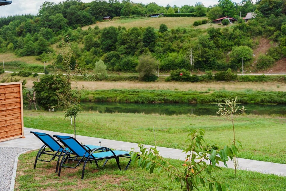 Spring, Day, Natural landscape, Garden, Garden view, sunbed