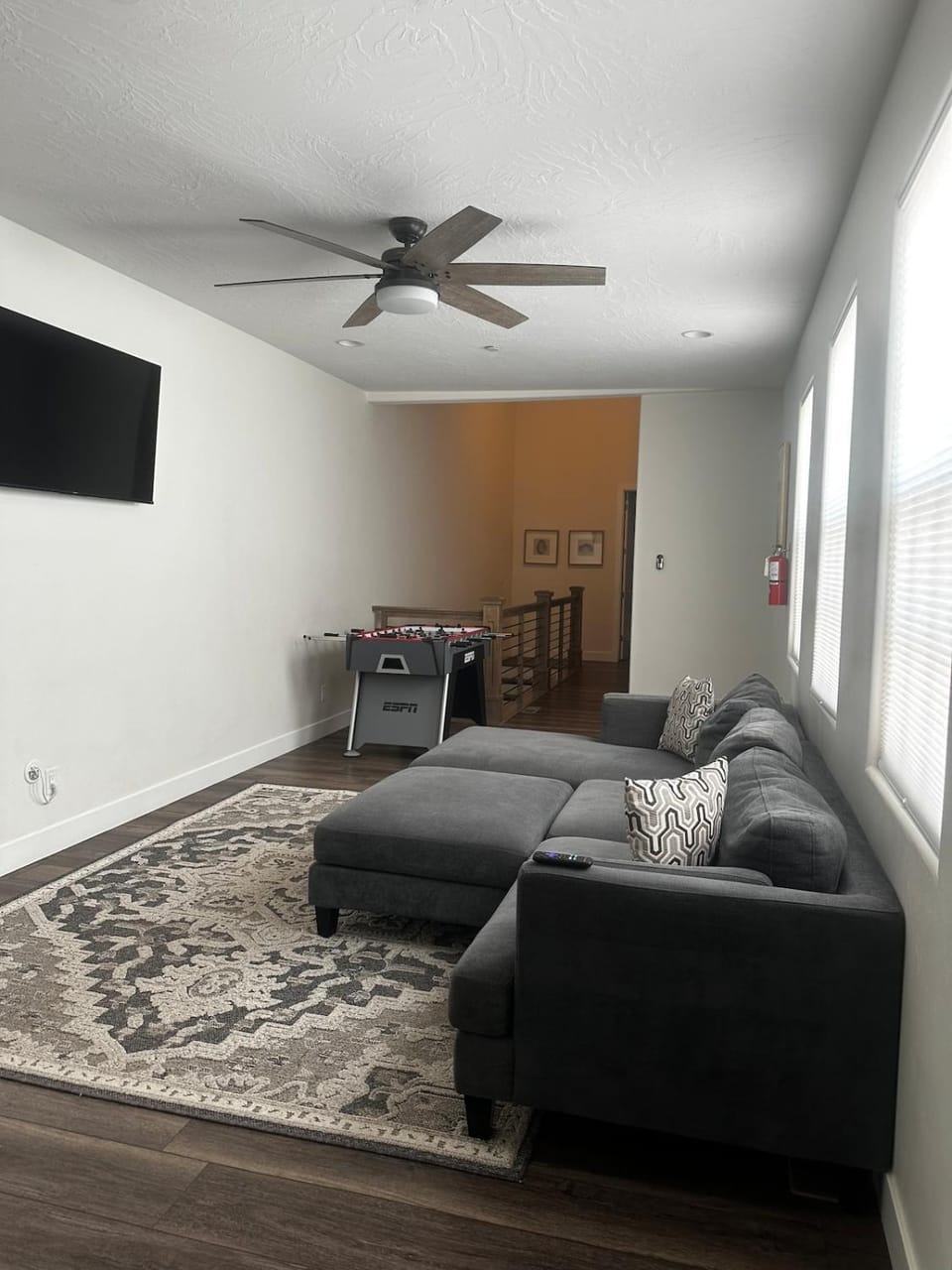 Communal lounge/ TV room