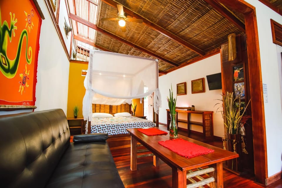 Bed, Living room, Bedroom