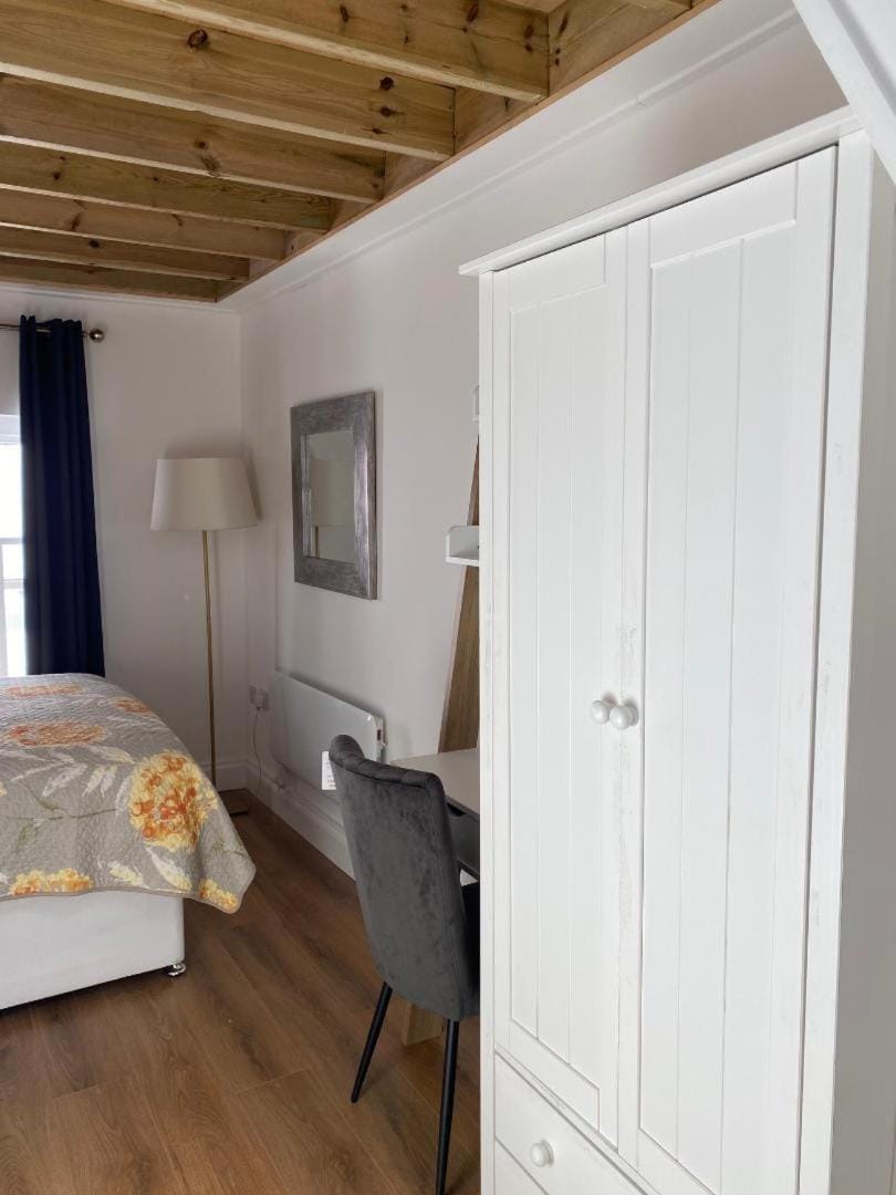 THE LOFT at 5 St Mary's Street Monmouth Apartment in Forest of Dean