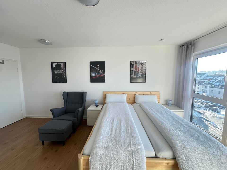 Helles Studio mit Weitblick, Doppelbett, zentrumsnah Apartment in Hesse