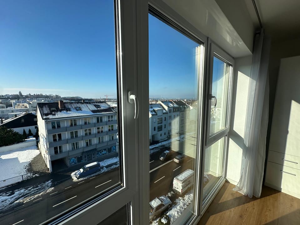 Helles Studio mit Weitblick, Doppelbett, zentrumsnah Apartment in Hesse