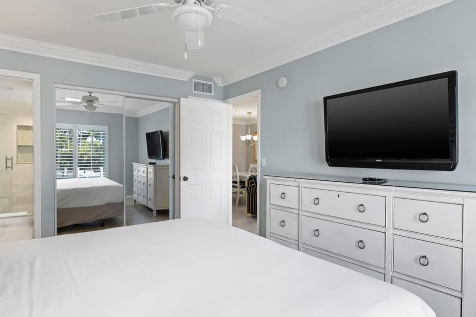 Marina Villa 603 - Captiva Two Bedroom Deluxe Harbourfront Residence House in Sanibel Island