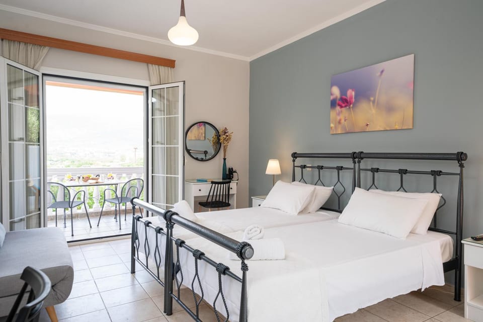 Balcony/Terrace, Bedroom, bunk bed