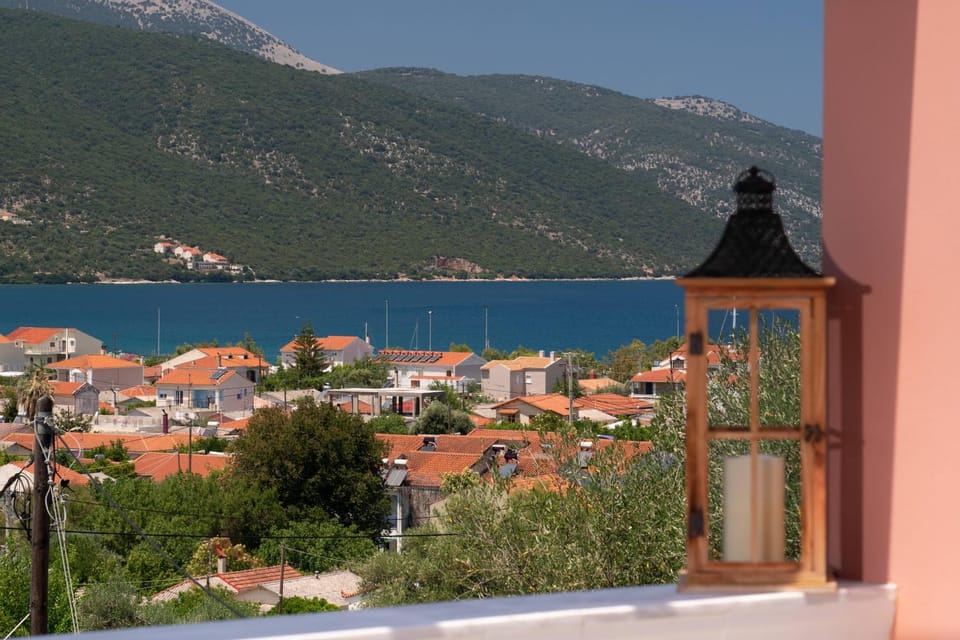 Garden, Balcony/Terrace, Beach, City view, Garden view, Mountain view, Sea view, Street view