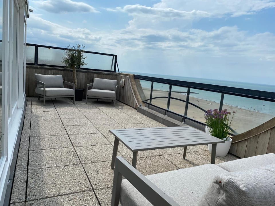 View (from property/room), Balcony/Terrace, Sea view