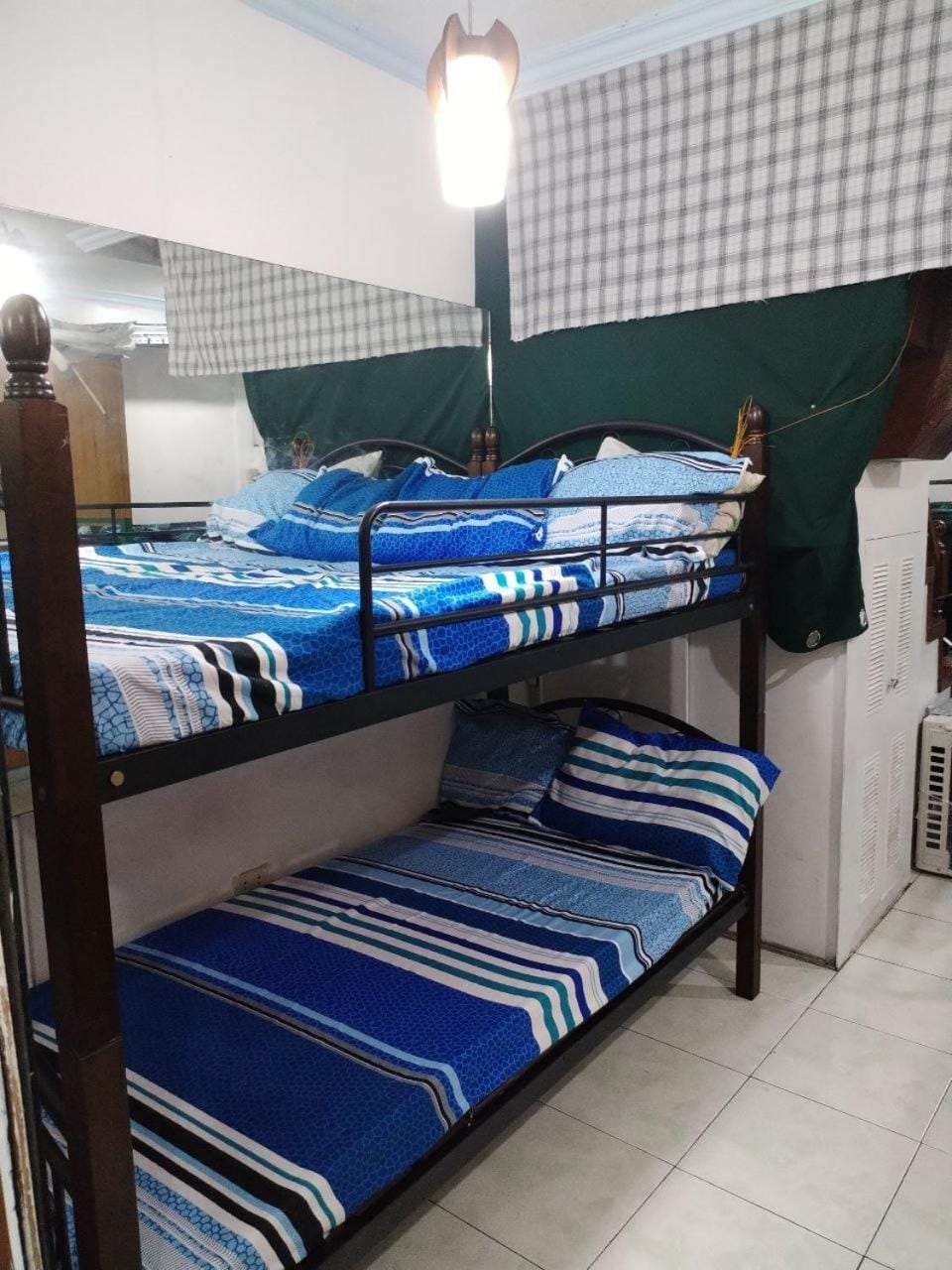 male bedspace Hostel in Mandaluyong